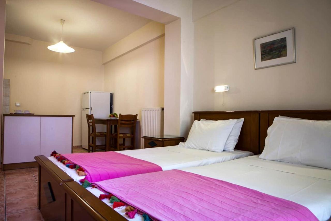 Rouchotas Studios By Viktor 1Rst Floor Argostoli  Luaran gambar